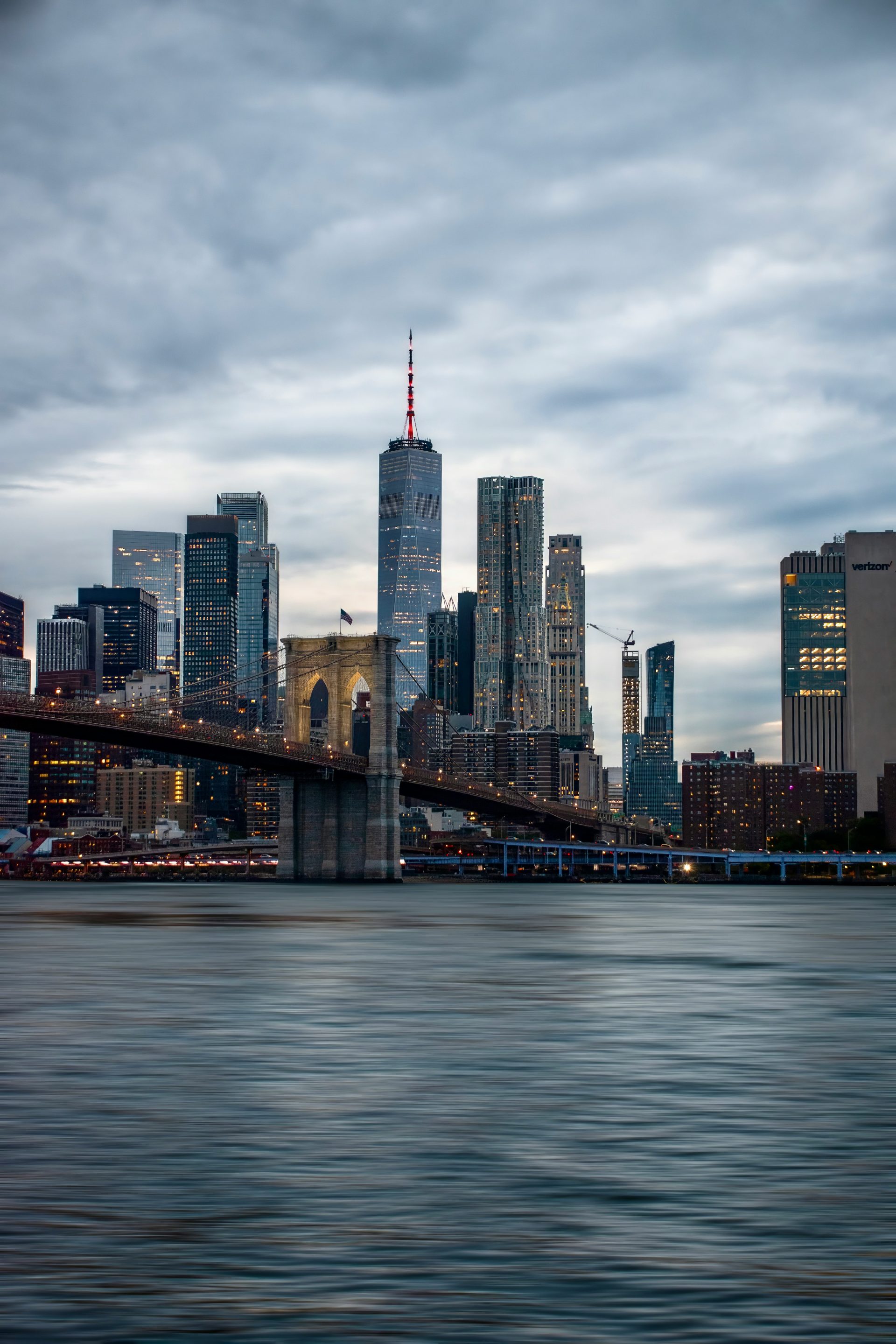 New york city skyline with brooklyn bridge at dusk